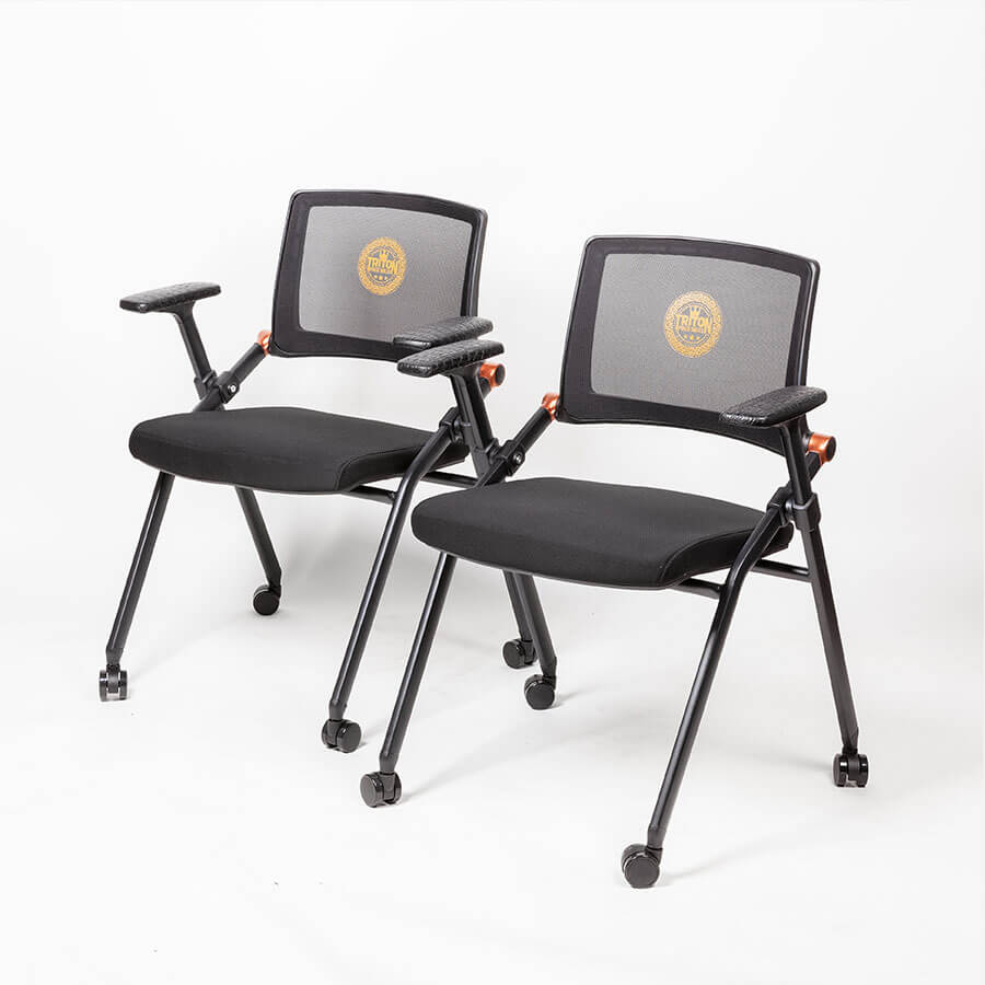 Triton Folding Poker Chairs With Wheels