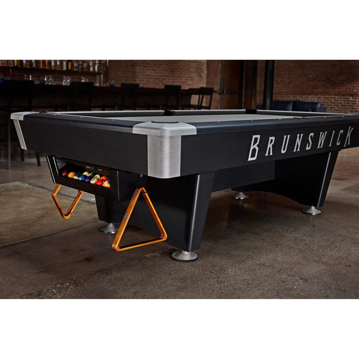 Brunswick Billiards Black Wolf PRO Pool Table