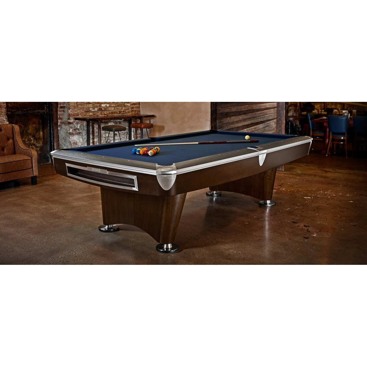 Brunswick Billiards Gold Crown VI Pool Table